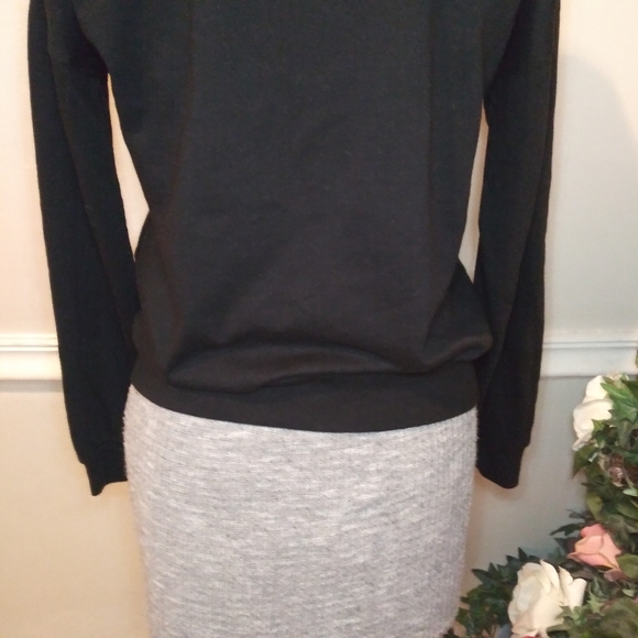 Peanuts Sparkly "Spooky" Mummy Snoopy & Woodstock Halloween Sweatshirt - Picture 7 of 10